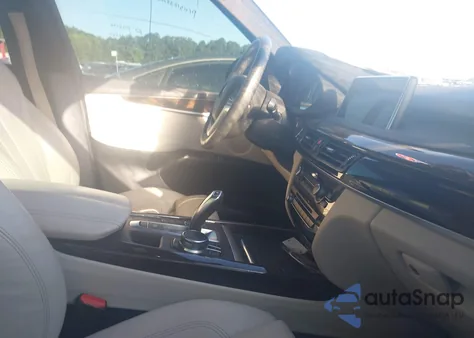 2017 BMW X5 xDrive35I z USA, uszkodzony, nr VIN 5UXKR0C52H0U52158